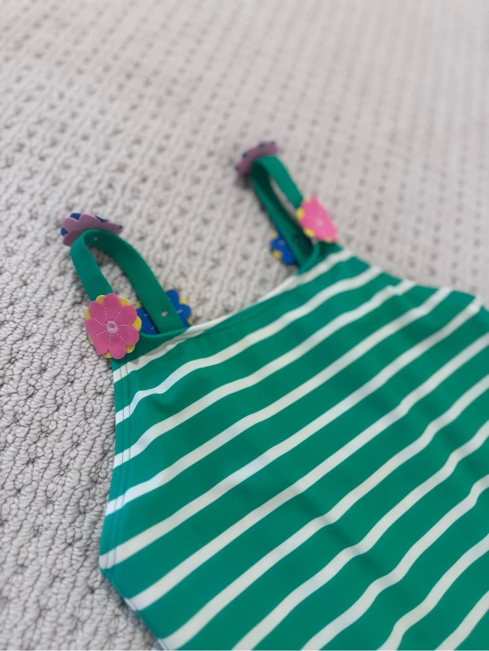 Mini Boden green white